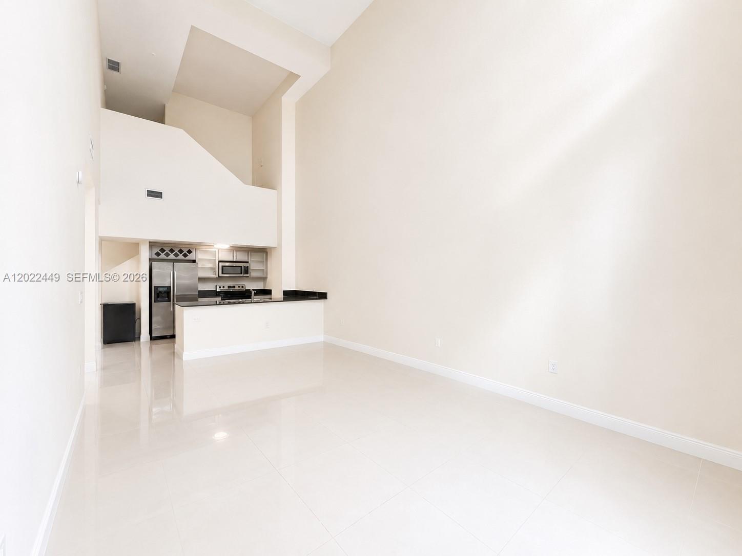 TERRAZAS RIVERPARK VILLAG - Residential