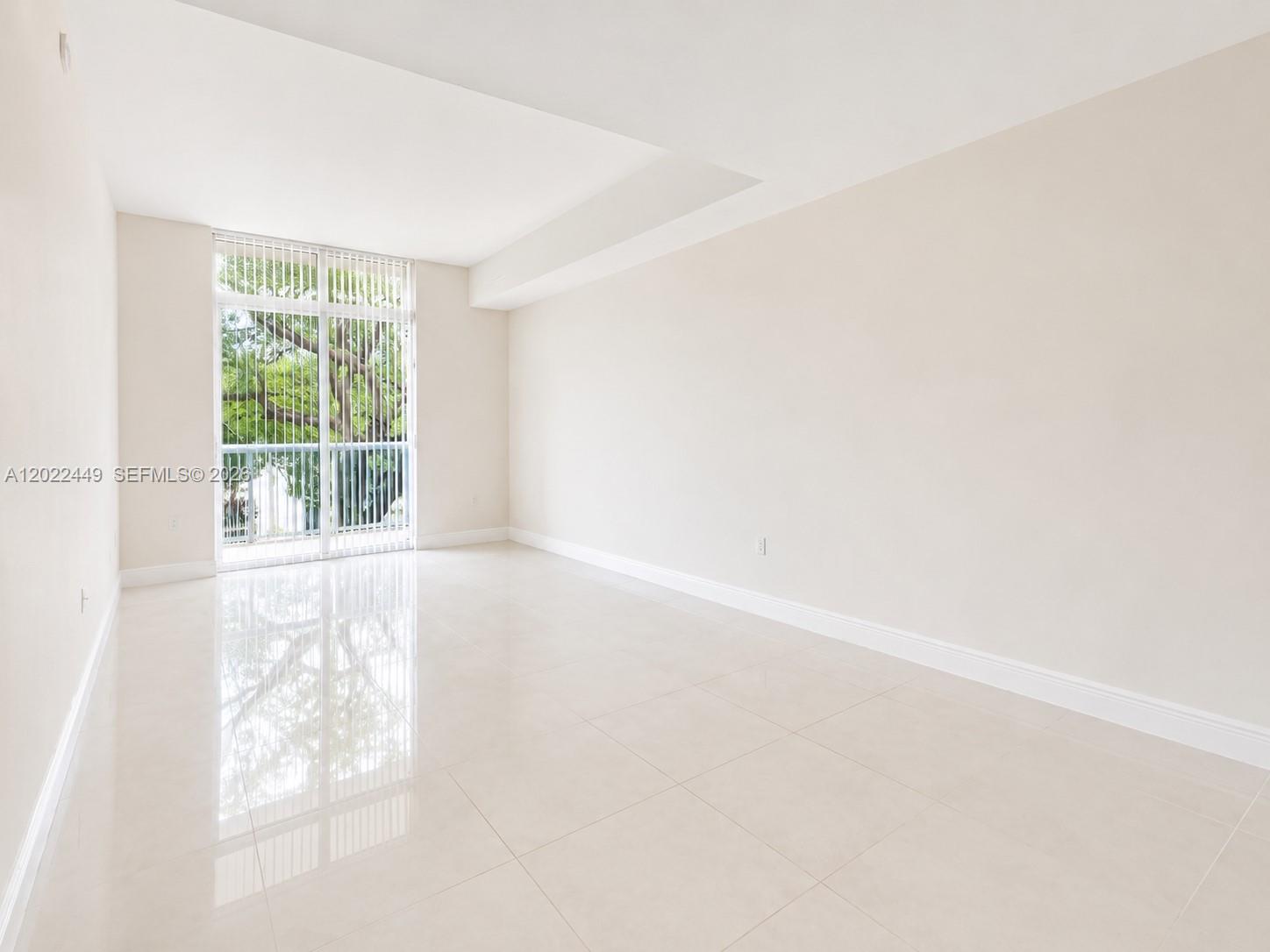TERRAZAS RIVERPARK VILLAG - Residential