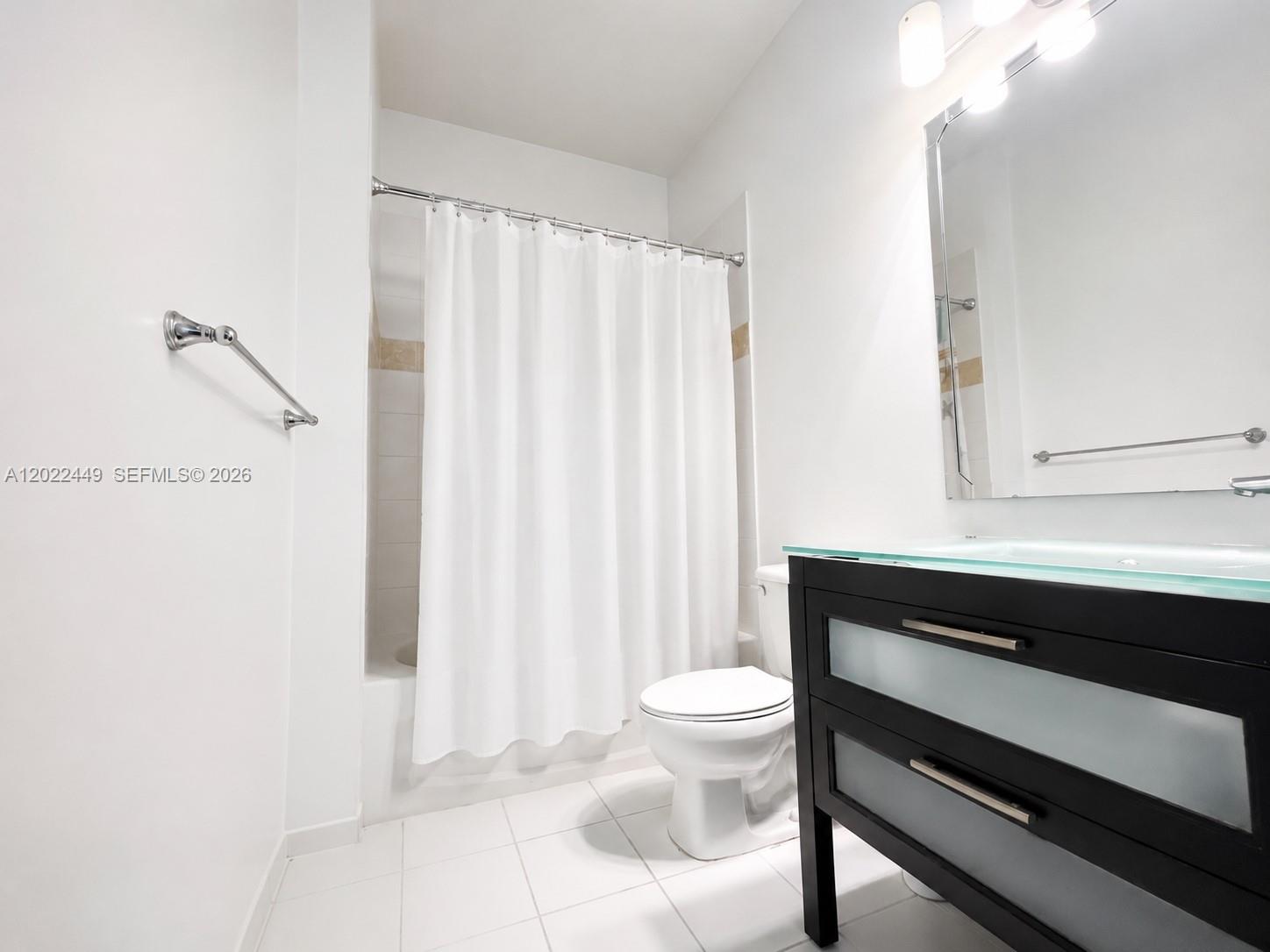 TERRAZAS RIVERPARK VILLAG - Residential