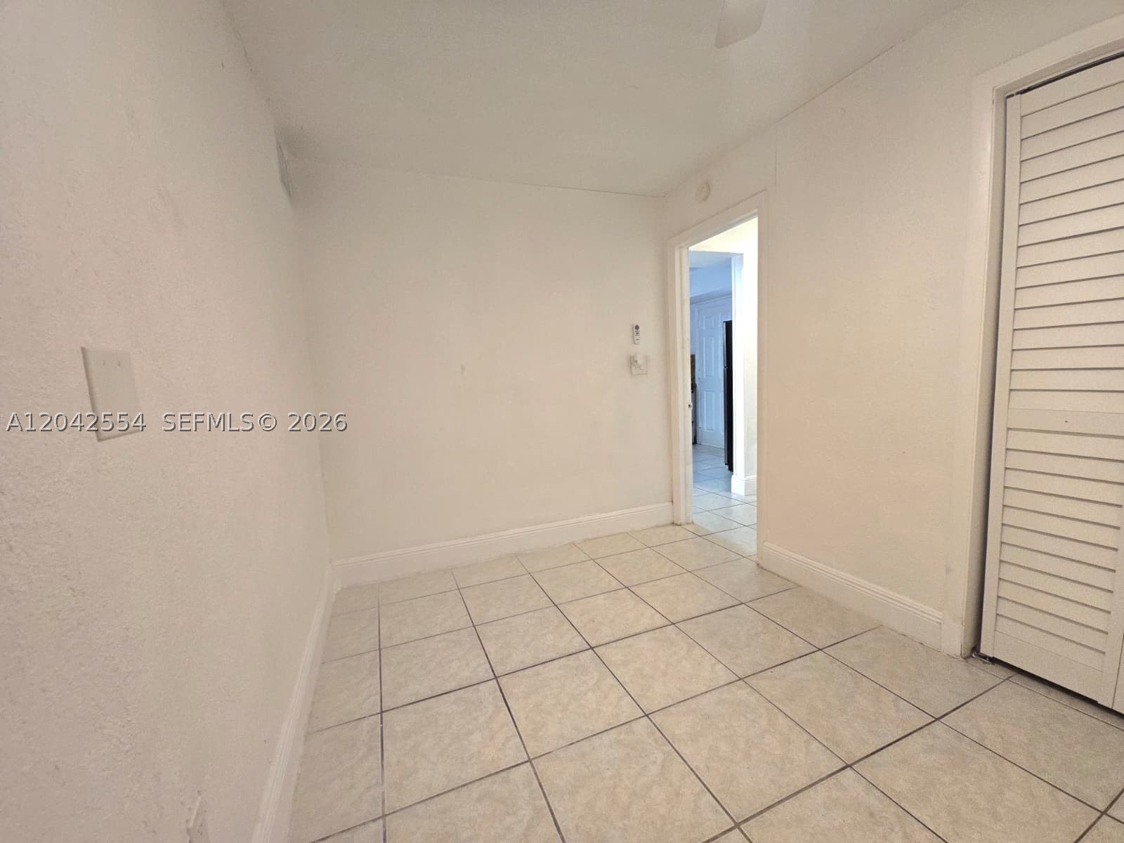 WILDWOOD RIVER VILLAS CON - Residential Lease