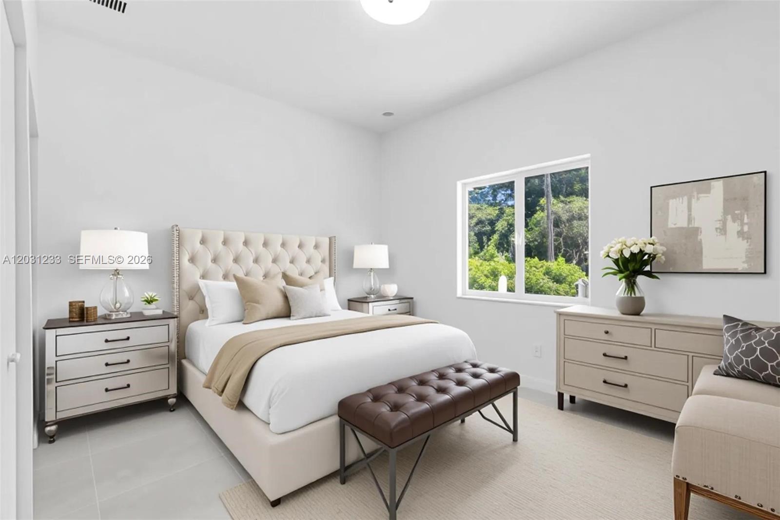 LARGO GARDENS - Residential
