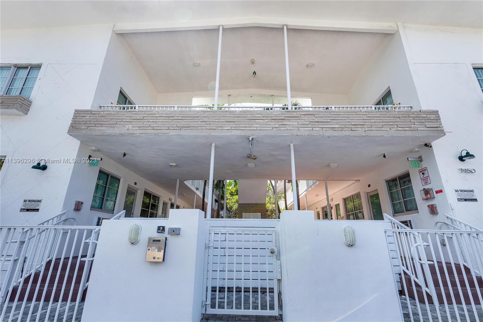 TATUM WATERWAY SUB - Residential Lease