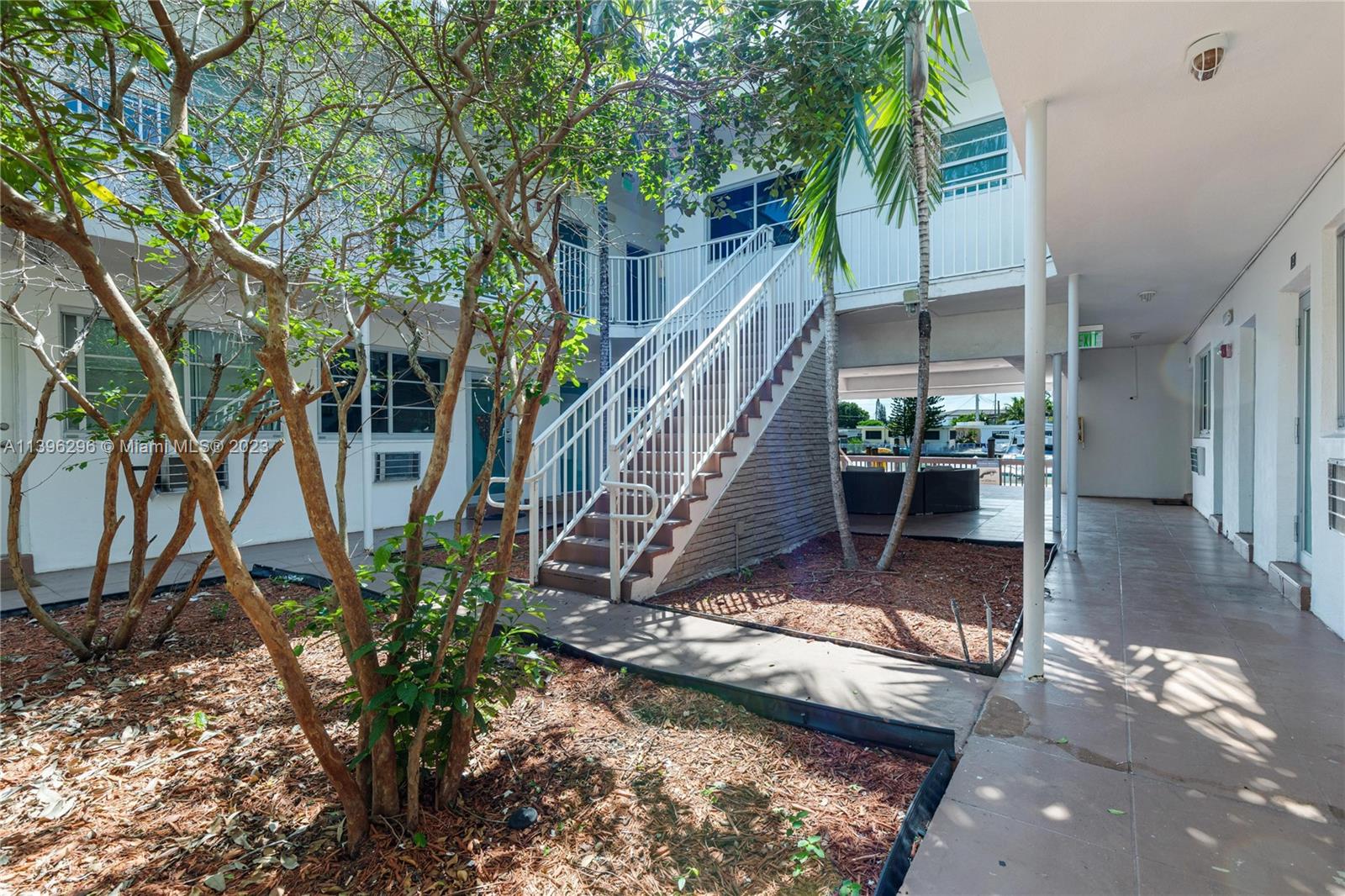 TATUM WATERWAY SUB - Residential Lease