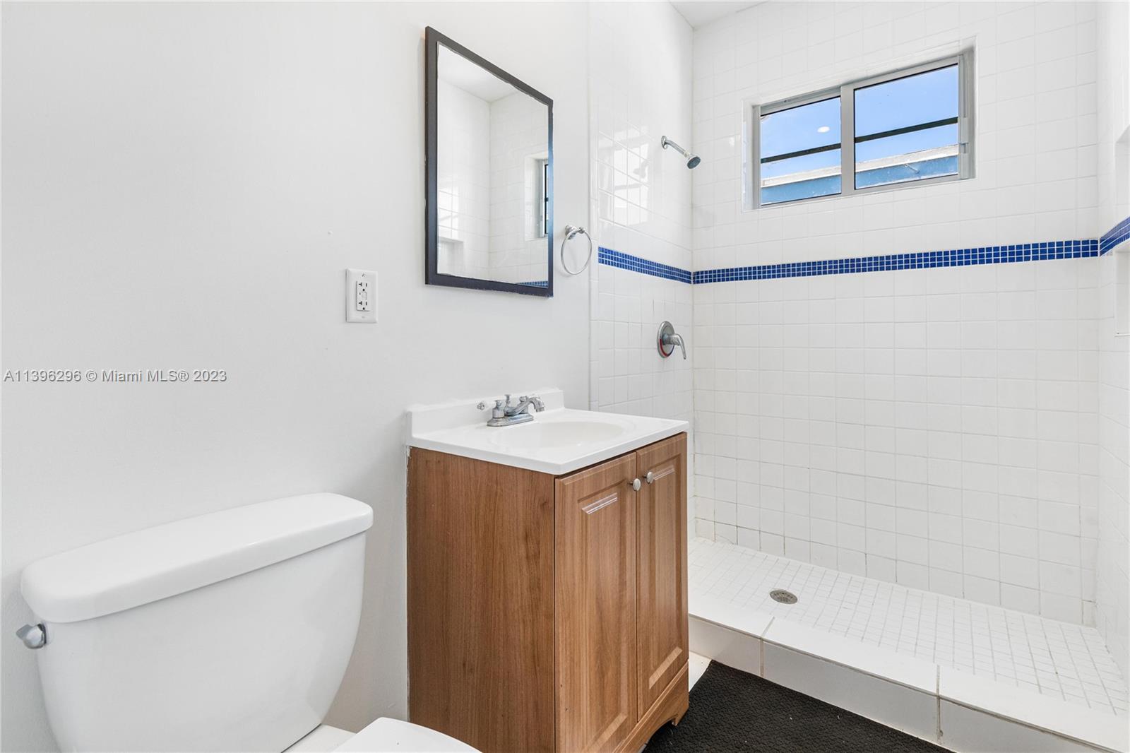TATUM WATERWAY SUB - Residential Lease