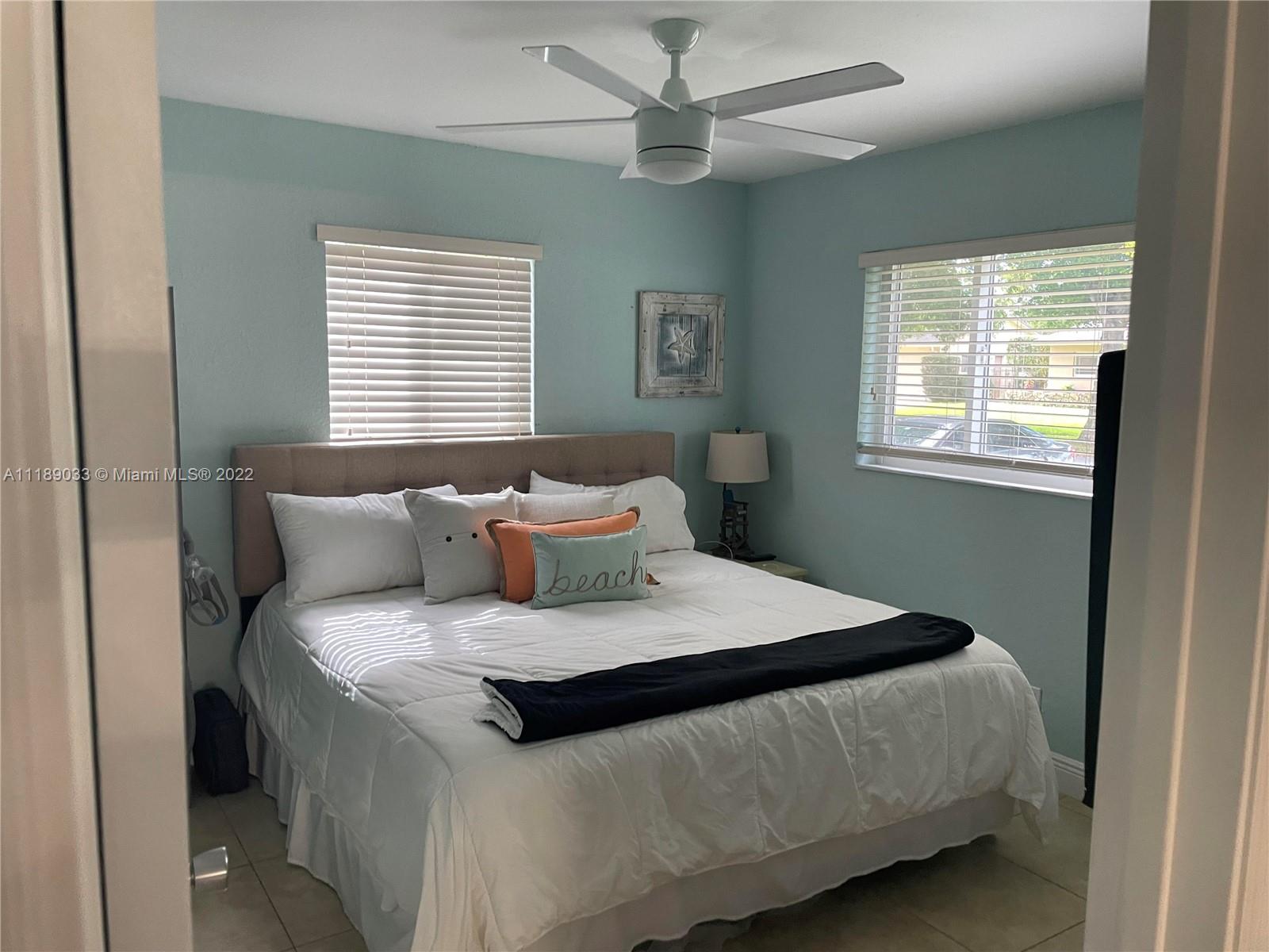 PEMBROKE LAKES SEC 1 - Residential Lease