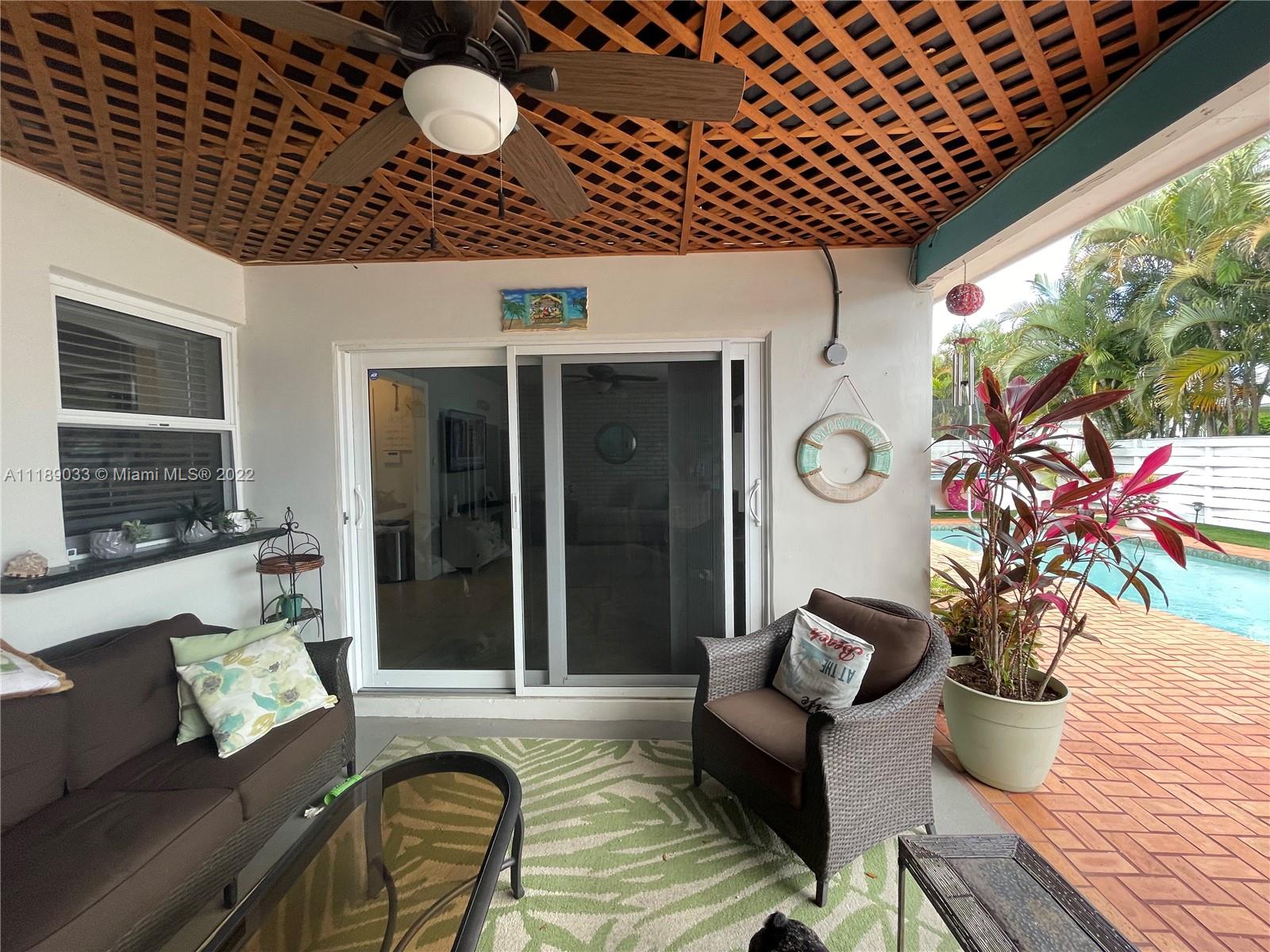 PEMBROKE LAKES SEC 1 - Residential Lease