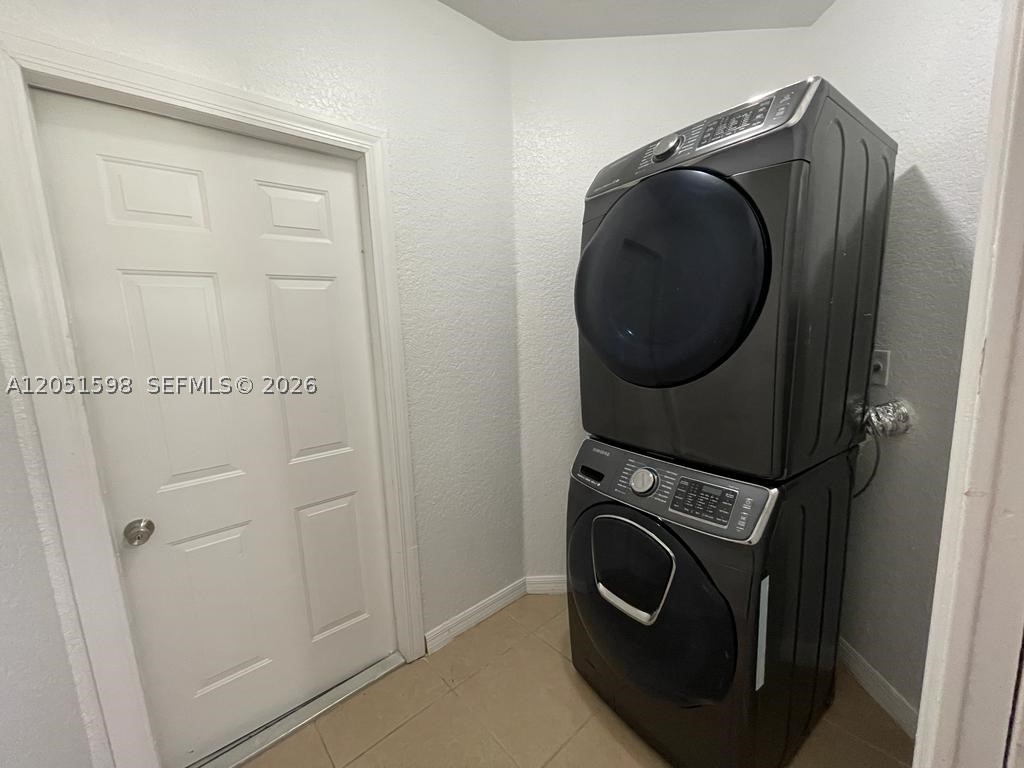 WASHINGTON PARK 5TH ADD - Residential Lease