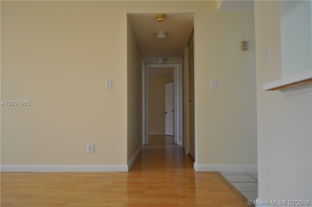 TARA GARDENS CONDO 1 - Residential Lease