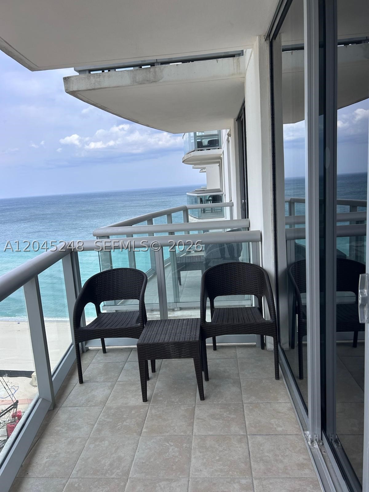 M RESORT RESIDENCES CONDO - Residential