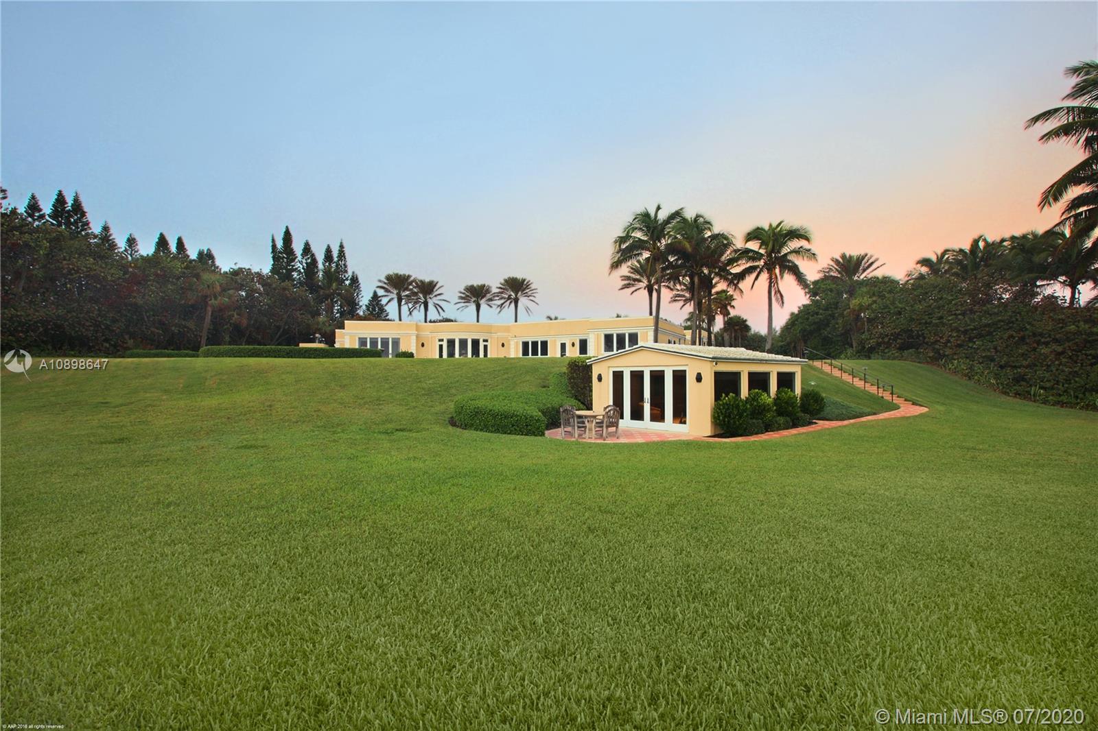 JUPITER ISLAND - Residential