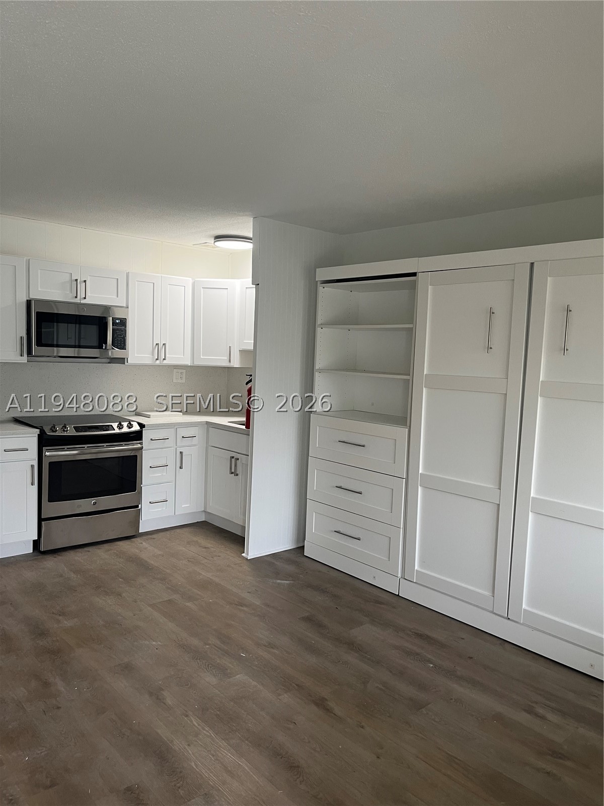 CORAL RIDGE ISLES - Residential Income