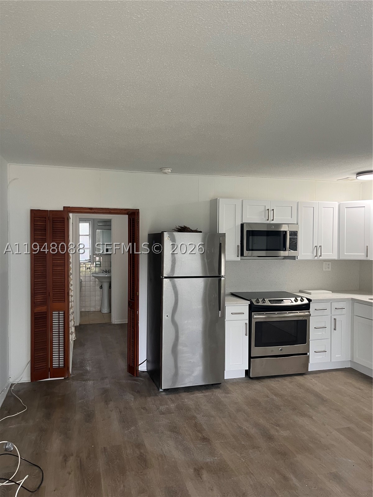 CORAL RIDGE ISLES - Residential Income