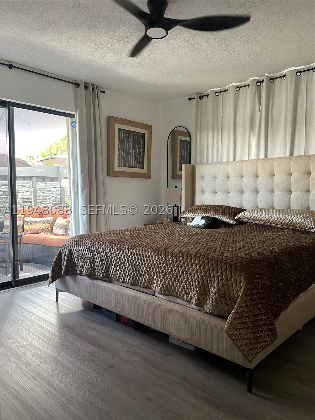 CORAL RIDGE ISLES - Residential Income