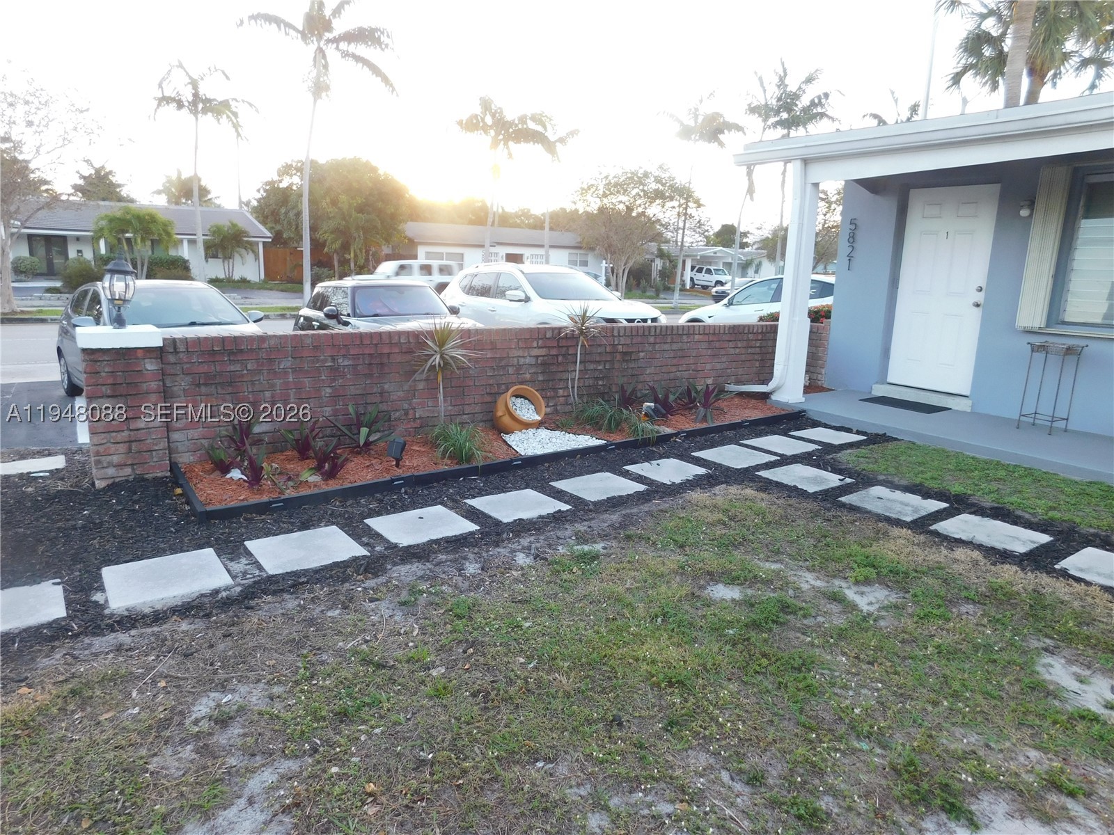 CORAL RIDGE ISLES - Residential Income
