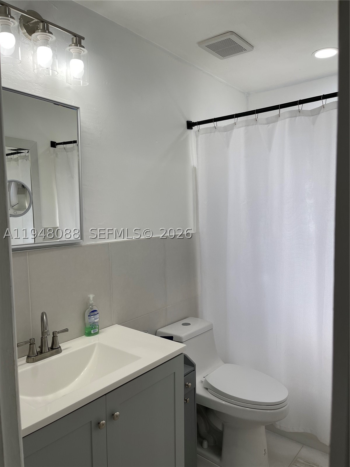CORAL RIDGE ISLES - Residential Income