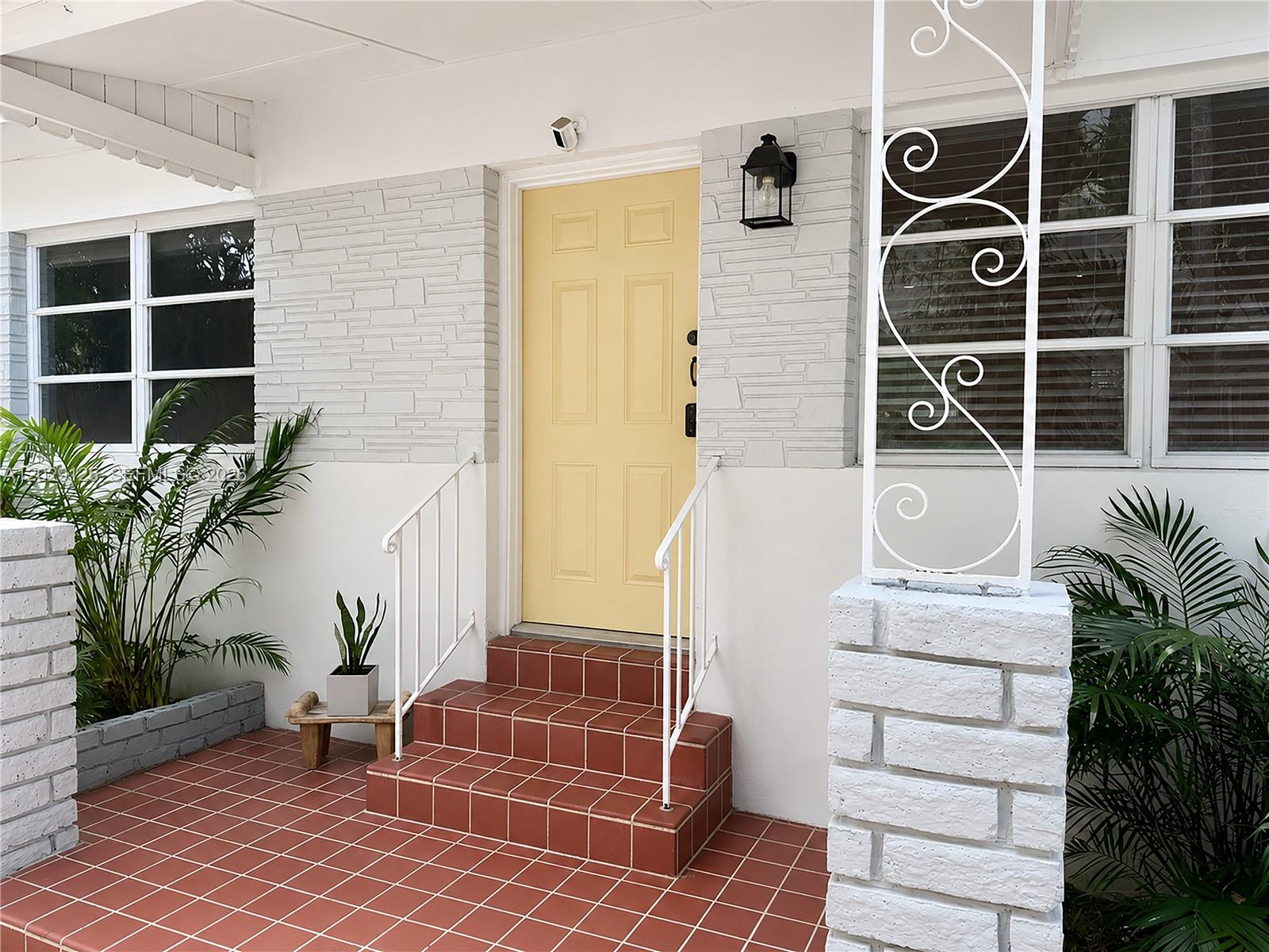 NORTH GATE - Residential Lease