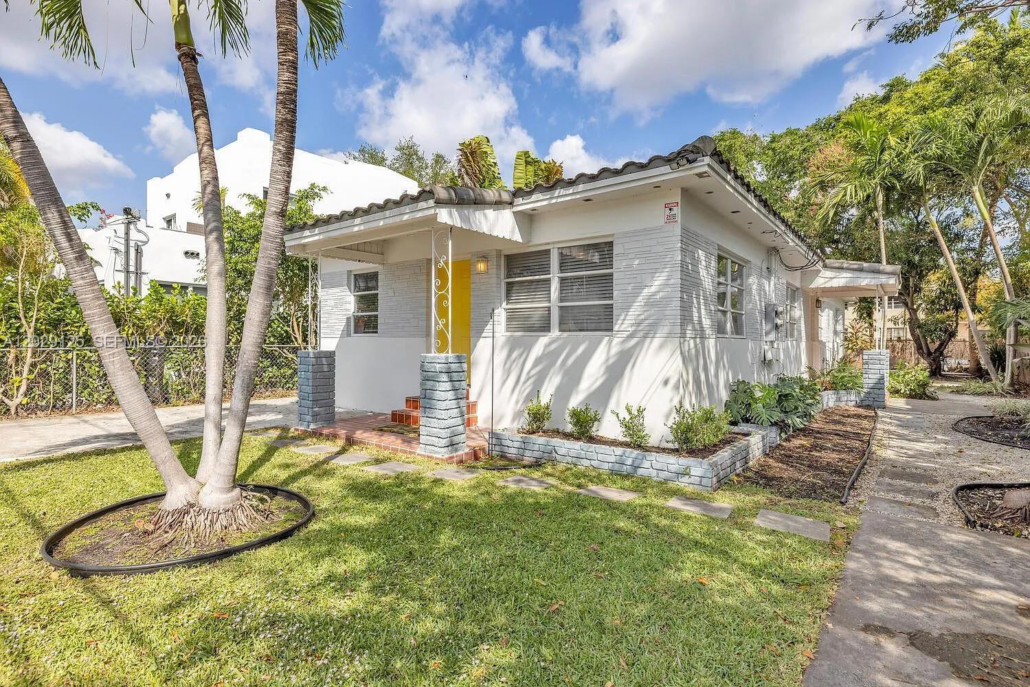 NORTH GATE - Residential Lease