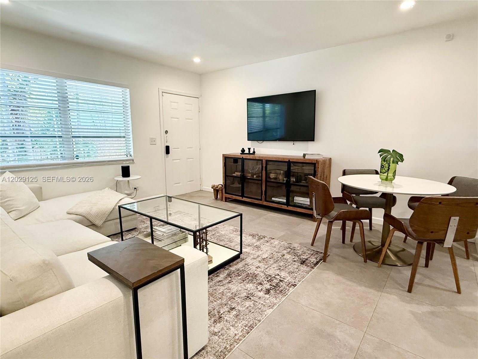 NORTH GATE - Residential Lease