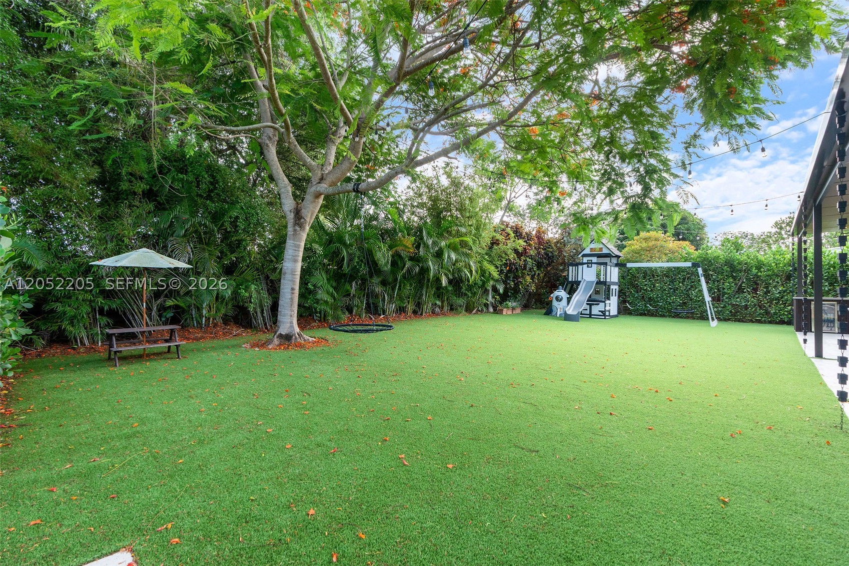 HEFTLER HOMES SUNSET PARK - Residential