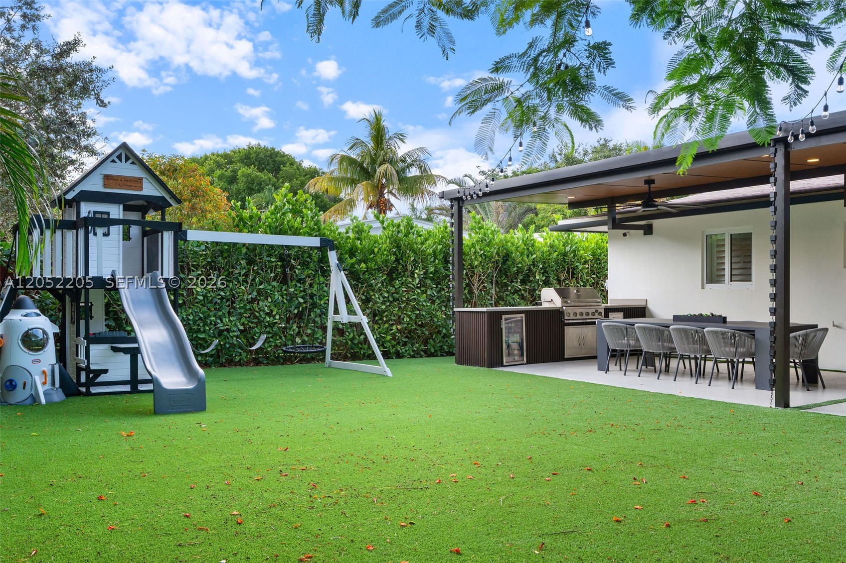 HEFTLER HOMES SUNSET PARK - Residential