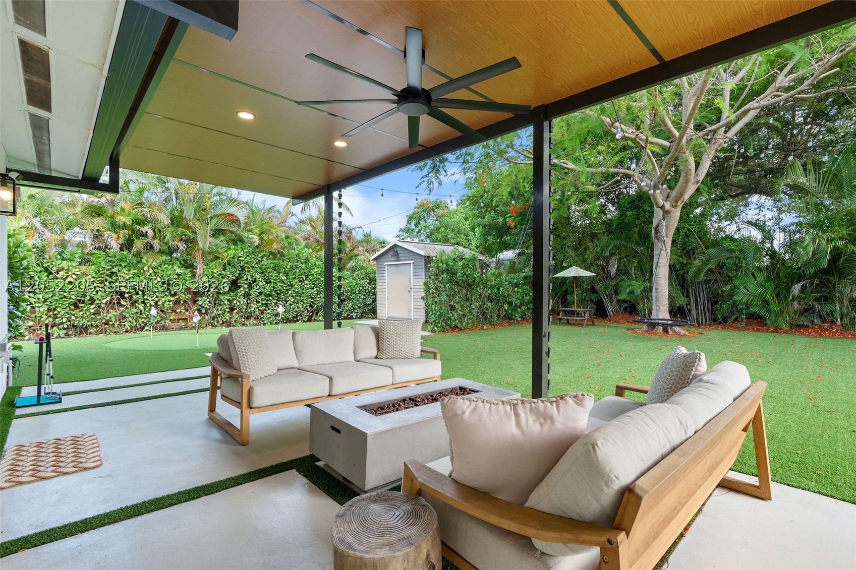 HEFTLER HOMES SUNSET PARK - Residential