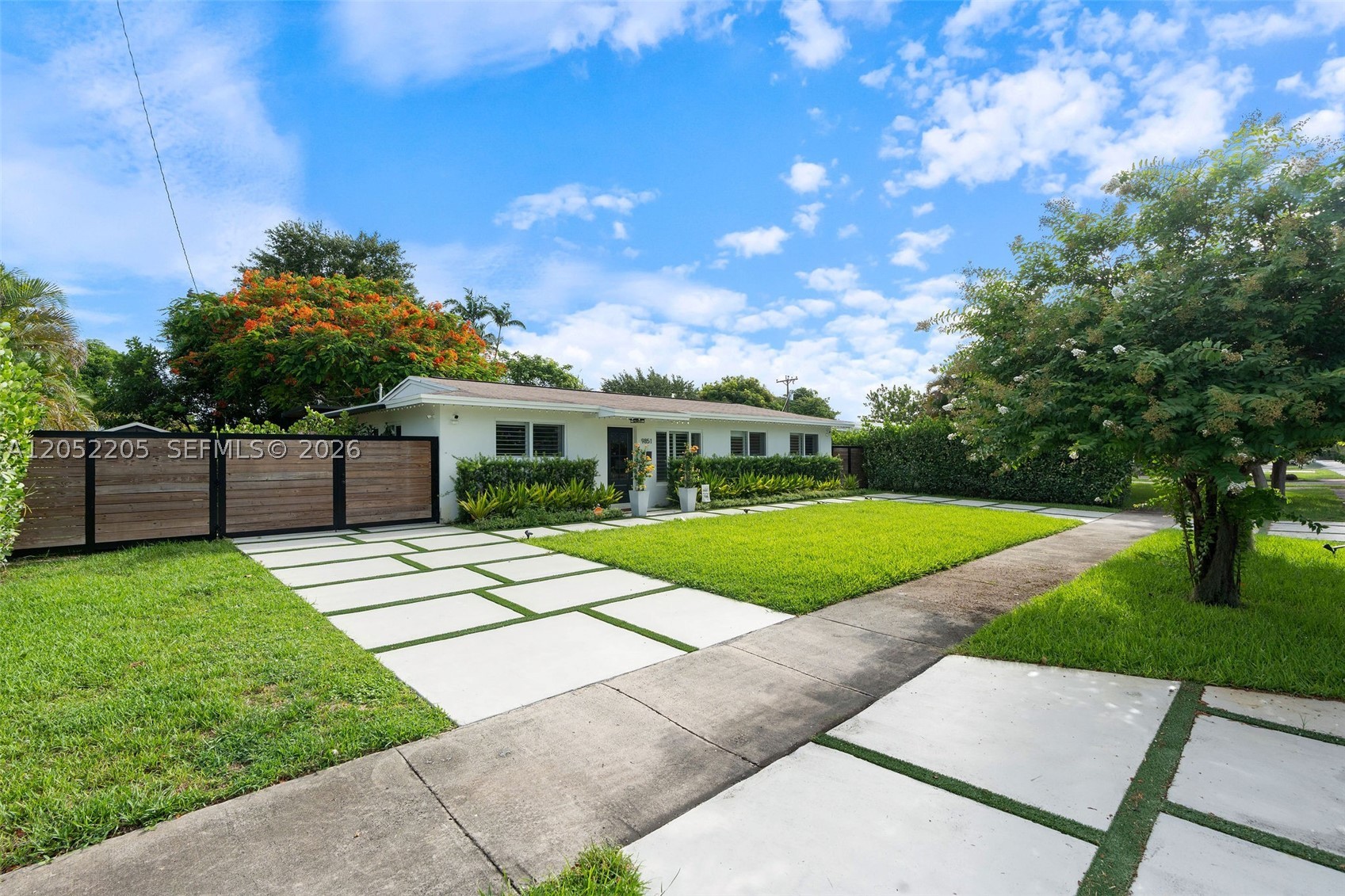 HEFTLER HOMES SUNSET PARK - Residential