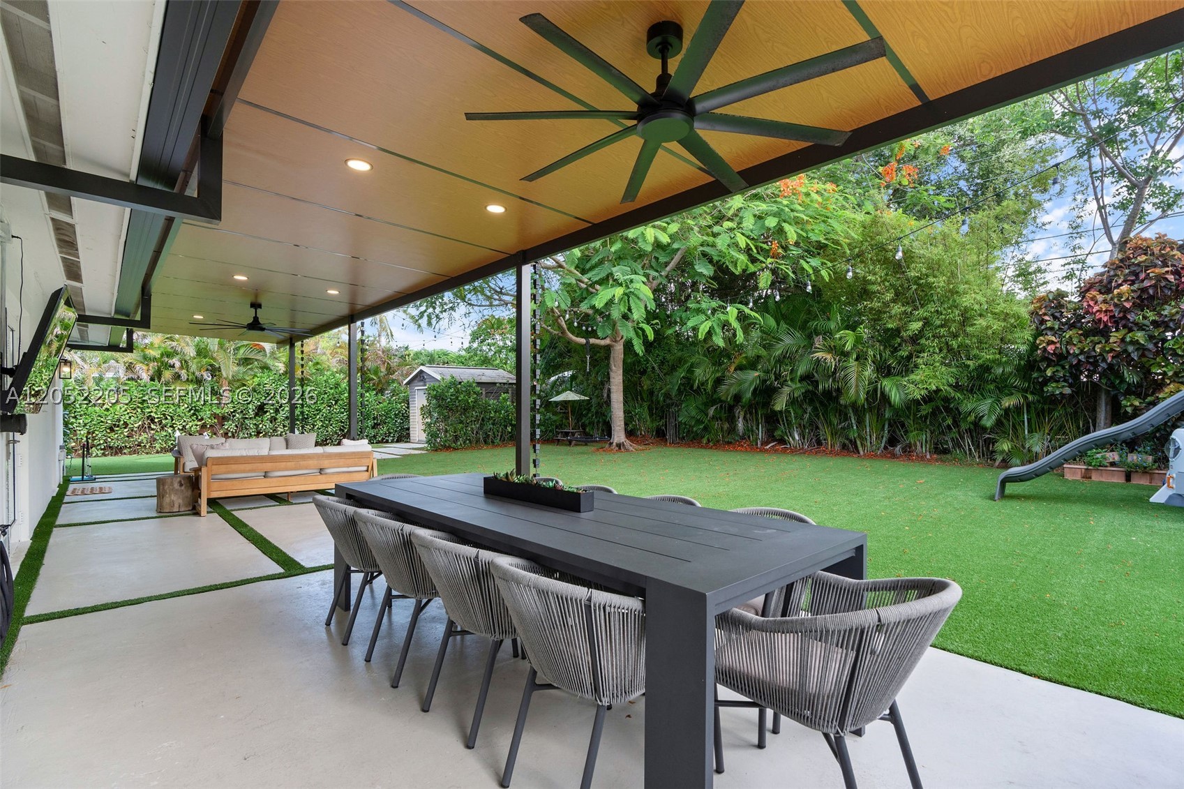 HEFTLER HOMES SUNSET PARK - Residential