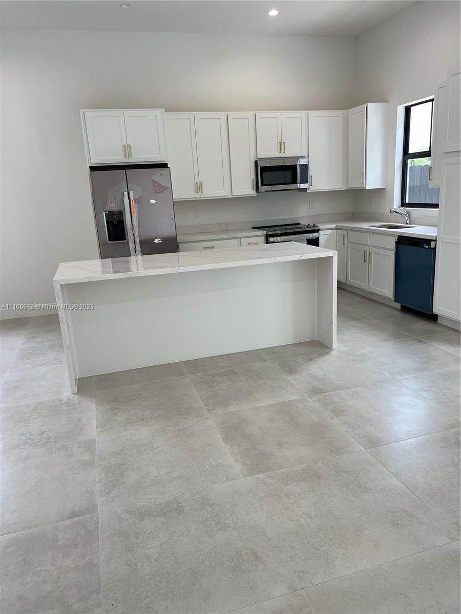 CENTURY PINE COVE - Residential