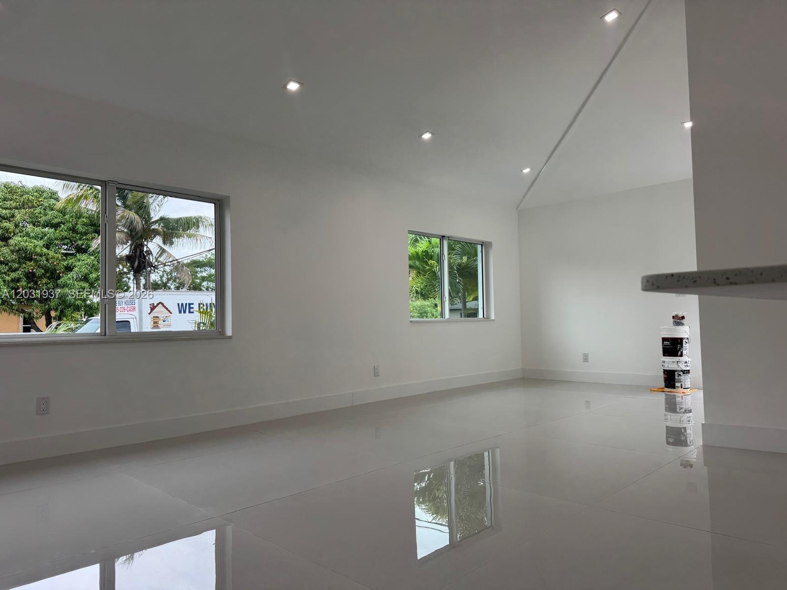 BREEZESWEPT HEIGHTS 1ST A - Residential Lease