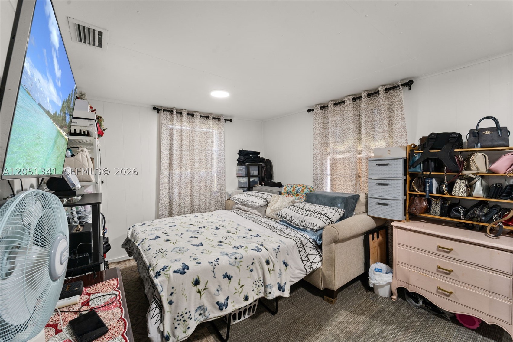 GRIFFINS SUB - Residential