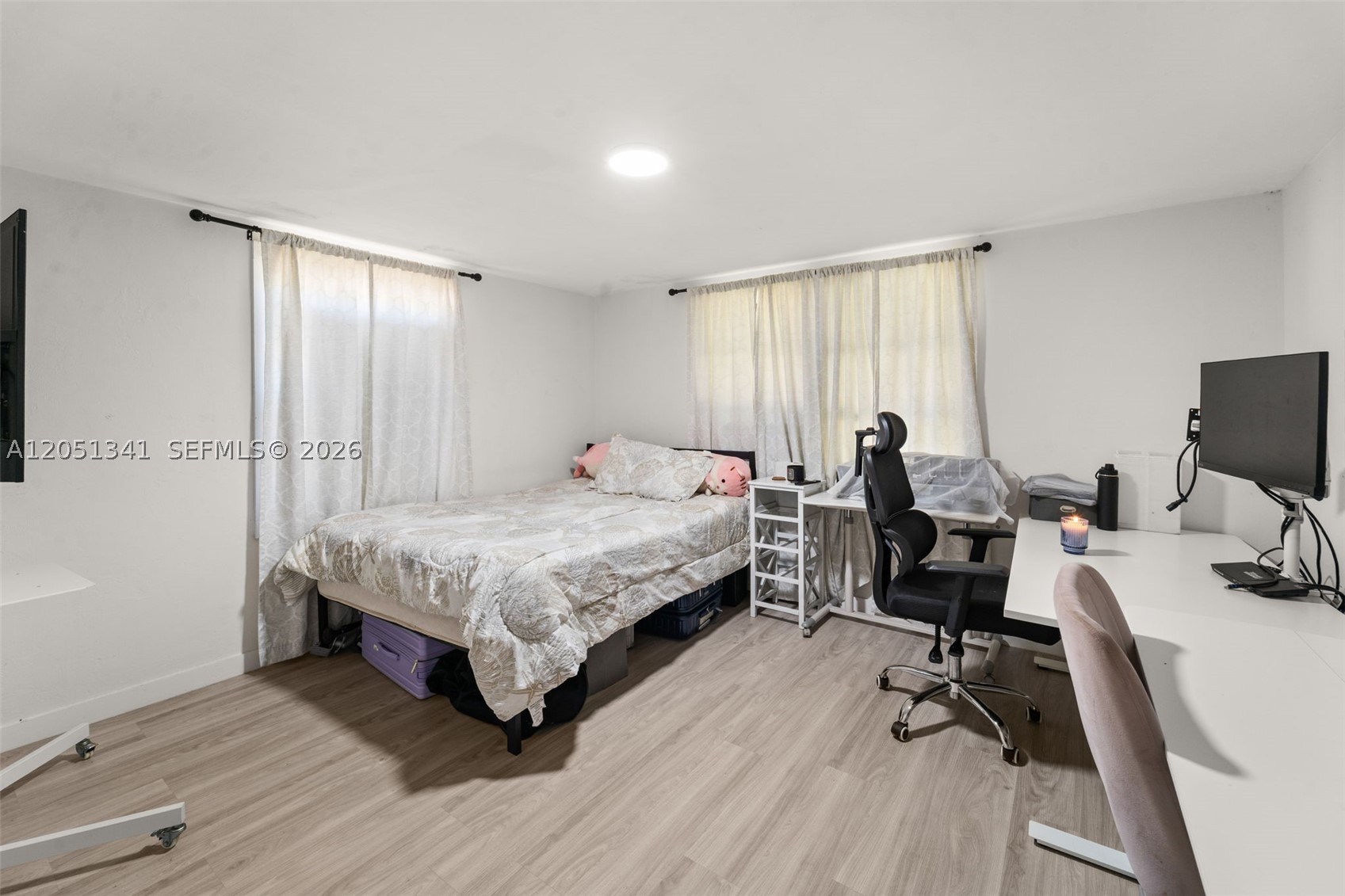 GRIFFINS SUB - Residential