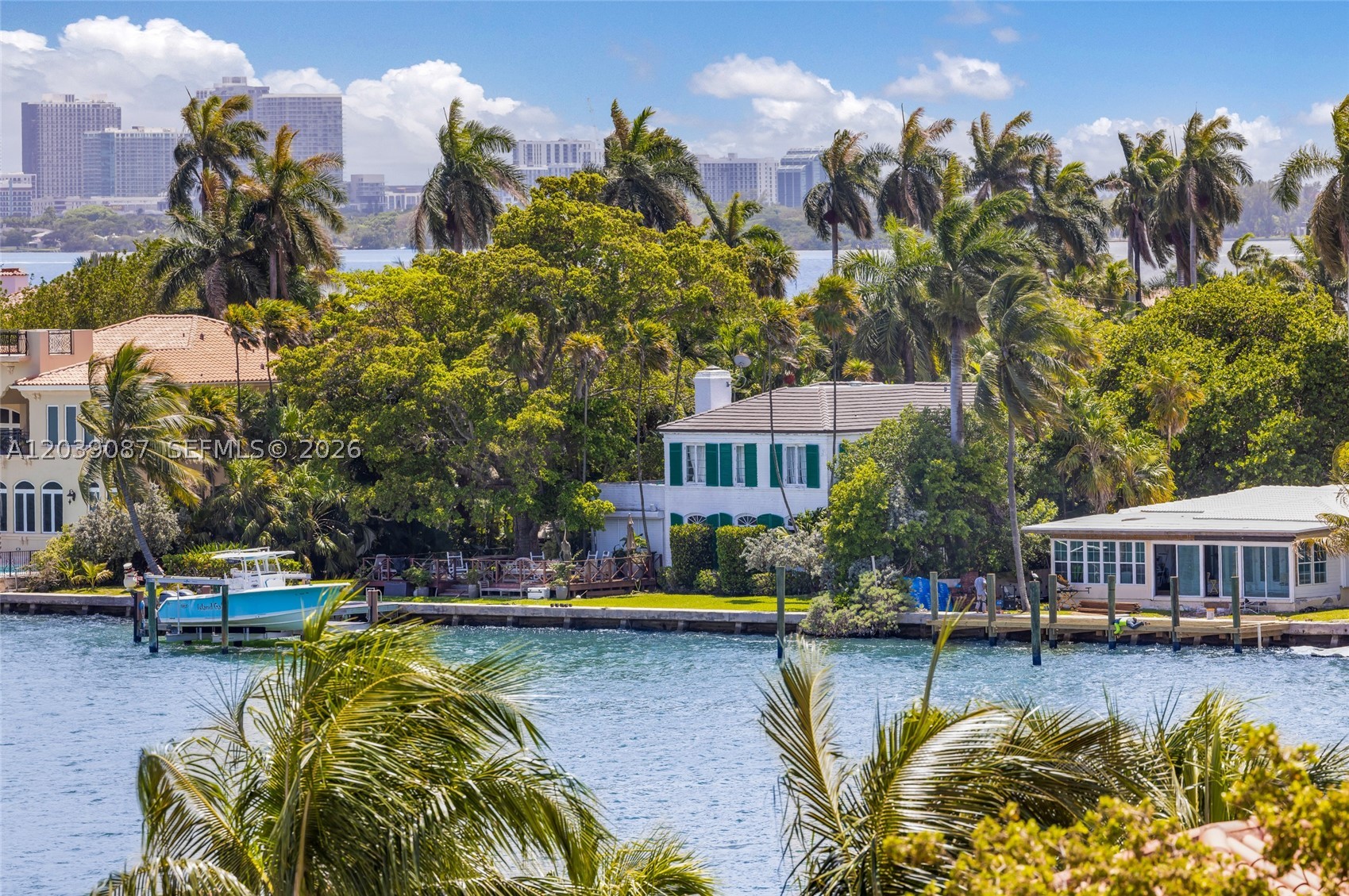 ISLAND PLACE AT NORTH BAY - Residential Lease
