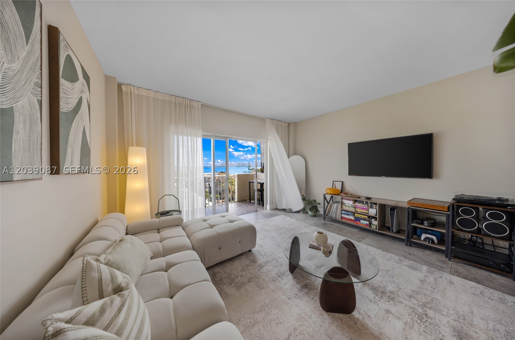 ISLAND PLACE AT NORTH BAY - Residential Lease
