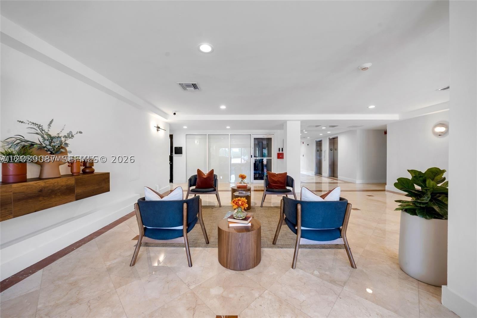 ISLAND PLACE AT NORTH BAY - Residential Lease