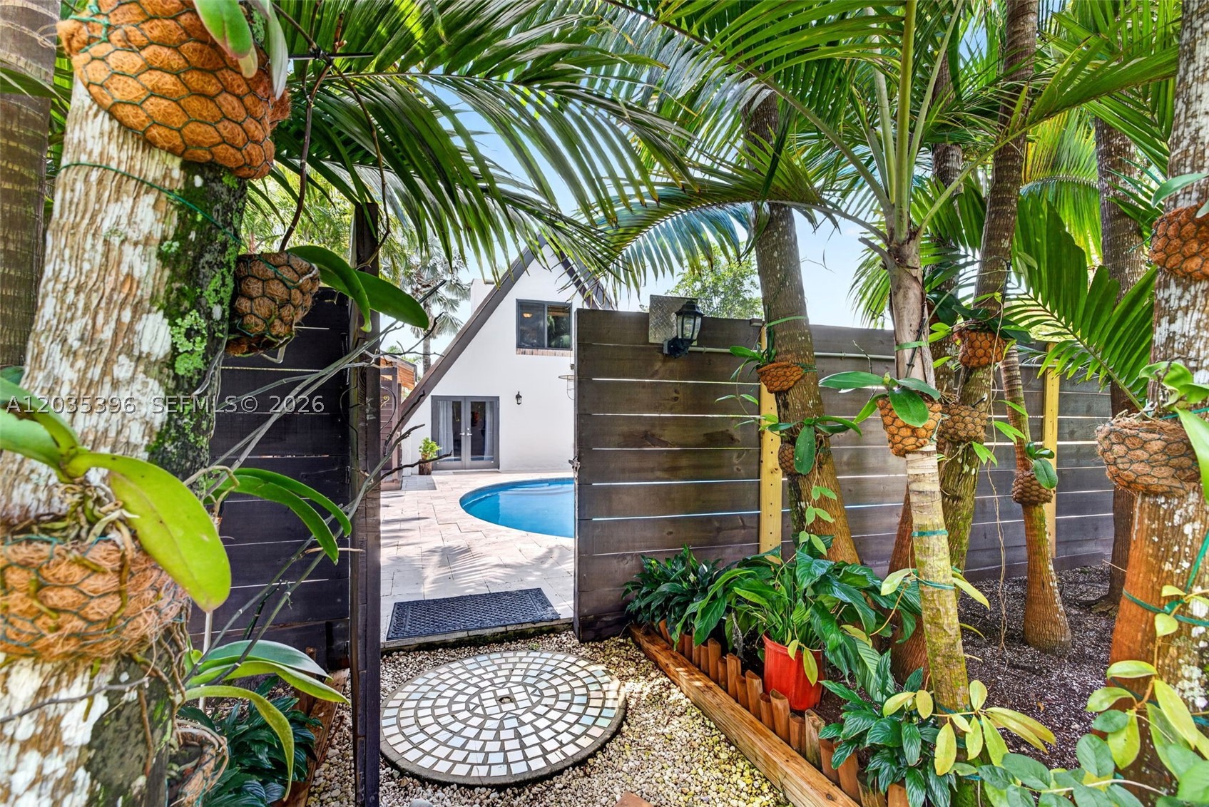 FLA FRUIT LANDS CO - Residential