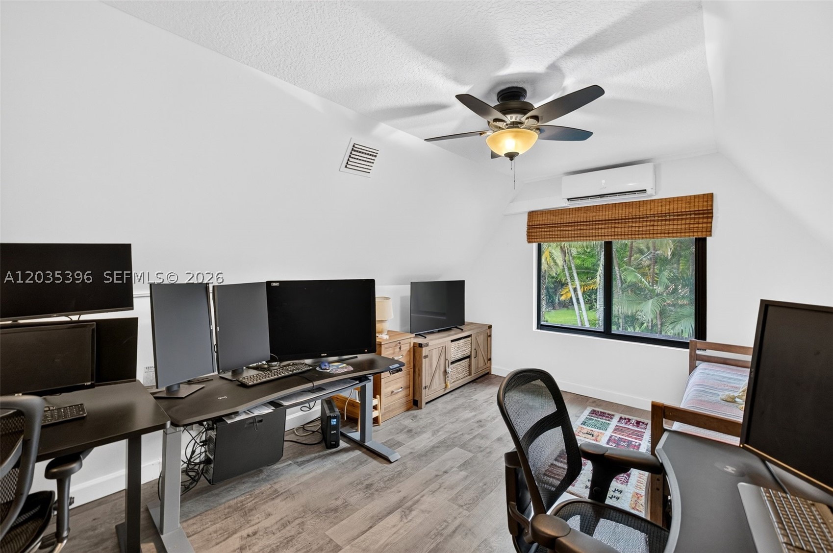 FLA FRUIT LANDS CO - Residential
