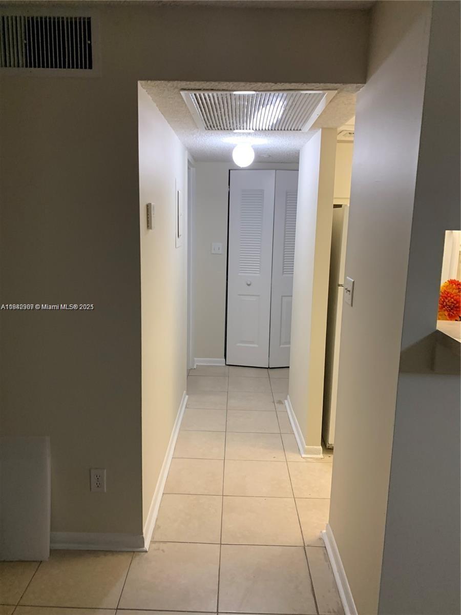 HAMPTON COURT CONDO - Residential