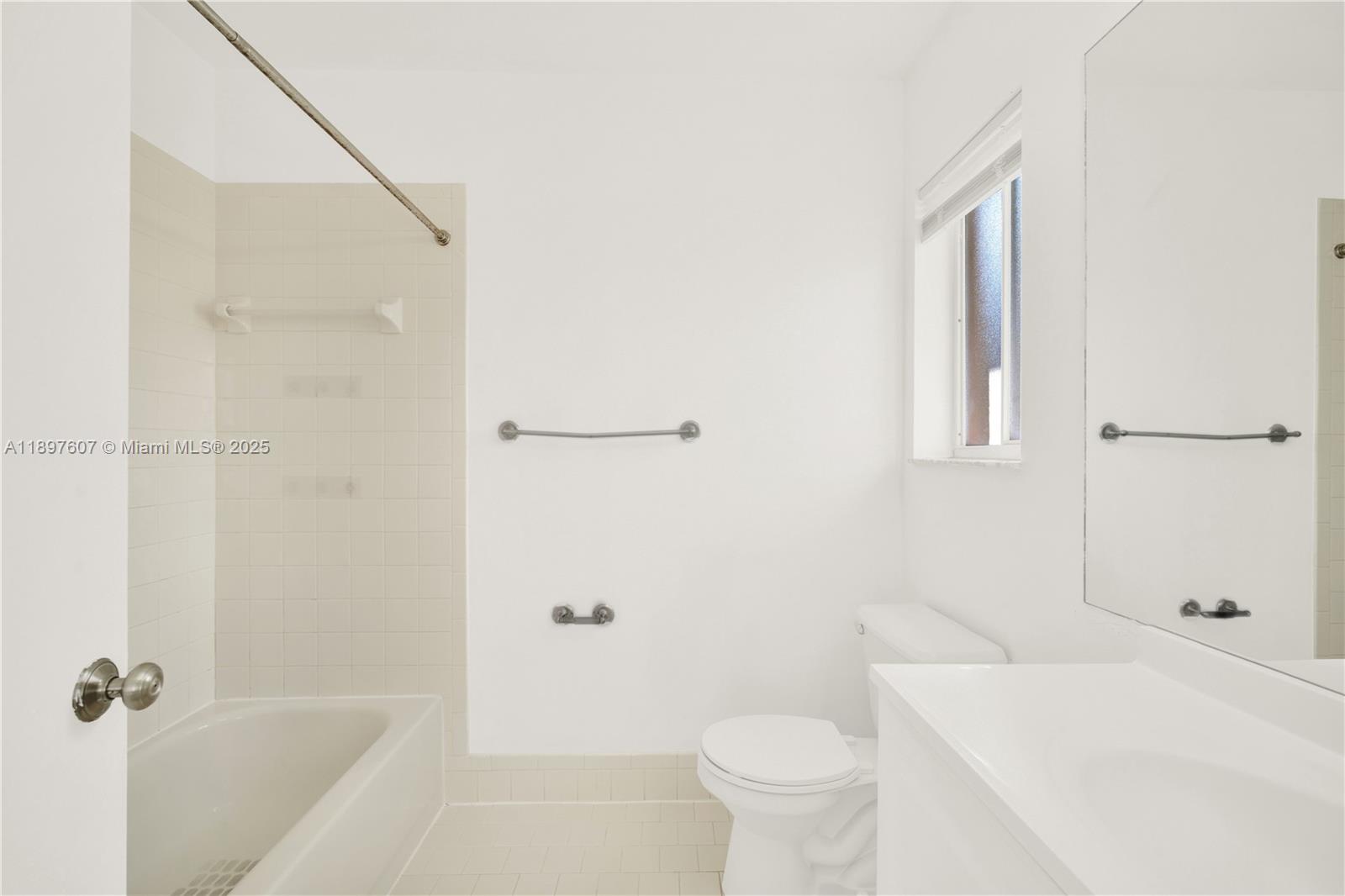 WEITZER SERENA LAKES TOWN - Residential Lease