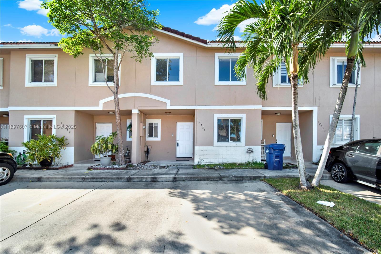 WEITZER SERENA LAKES TOWN - Residential Lease