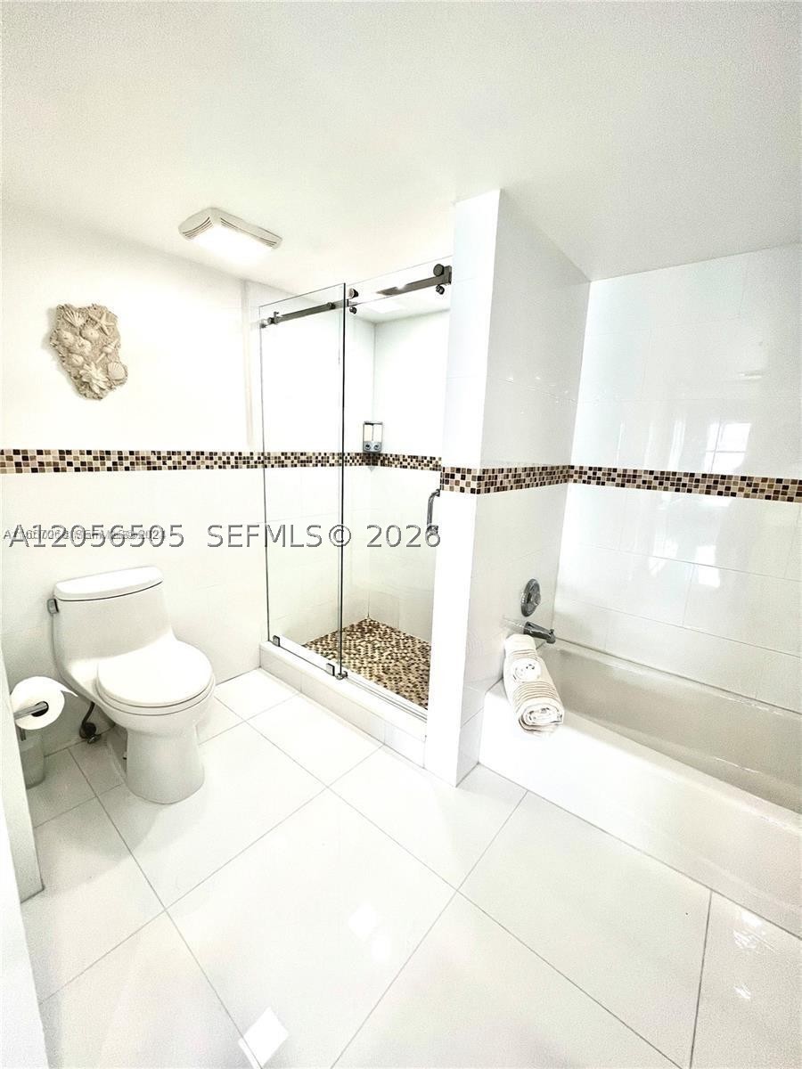 LINDAL APTS CONDO - Residential