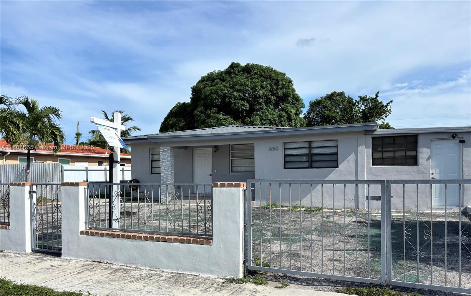SARATOGA HEIGHTS RE-SUB - Residential