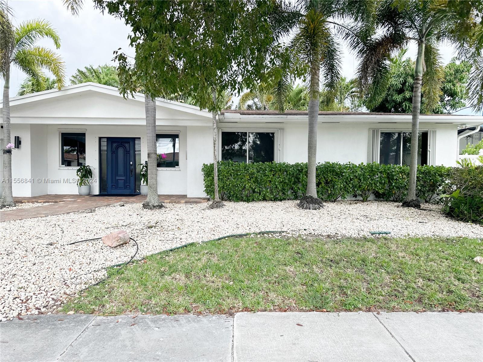 HIGHLAND LAKES EAST - Residential Lease