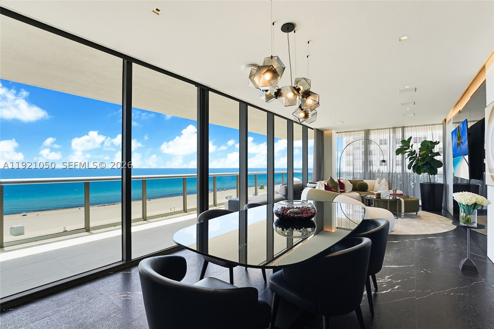 MEI CONDO - Residential