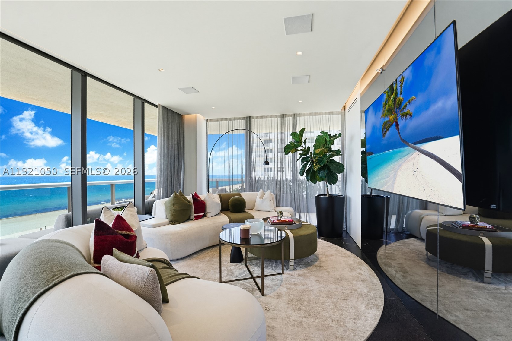 MEI CONDO - Residential