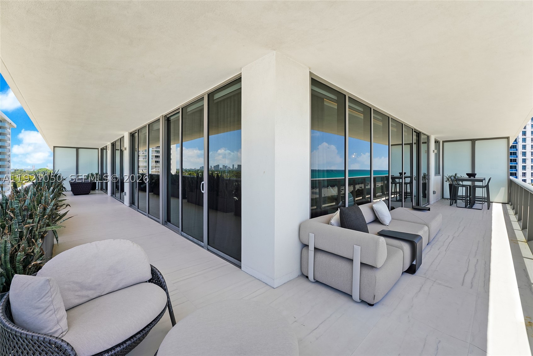 MEI CONDO - Residential