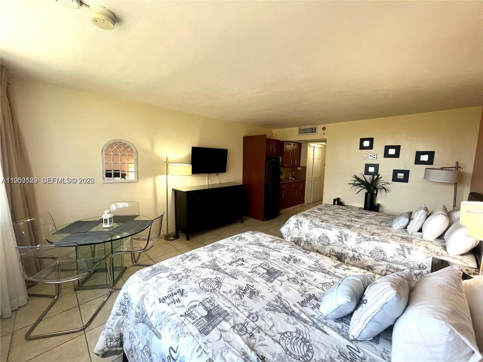 24 hours notice, please, unit in the Hotel program.Oceanfront studio with ocean and city views. Maintenance includes electricity, cable, water, wireless internet, valet parking, 24 hour security and more! No rental restrictions! Walking distance to shopping, restaurants and more! 5 Minutes from Aventura Mall. Special Assessment will be prorated at the closing.