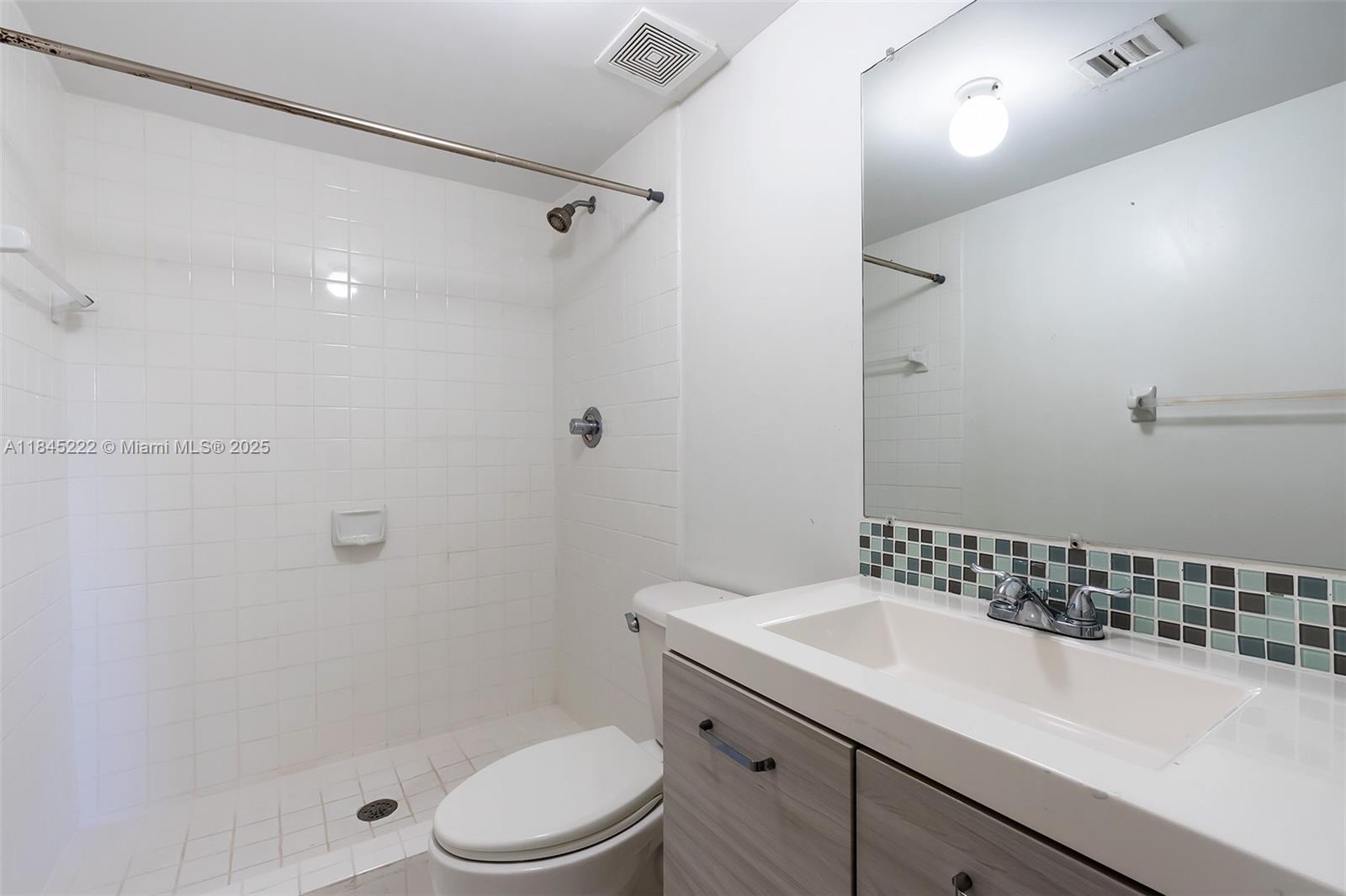 JUBILEE VILLAS CONDO - Residential