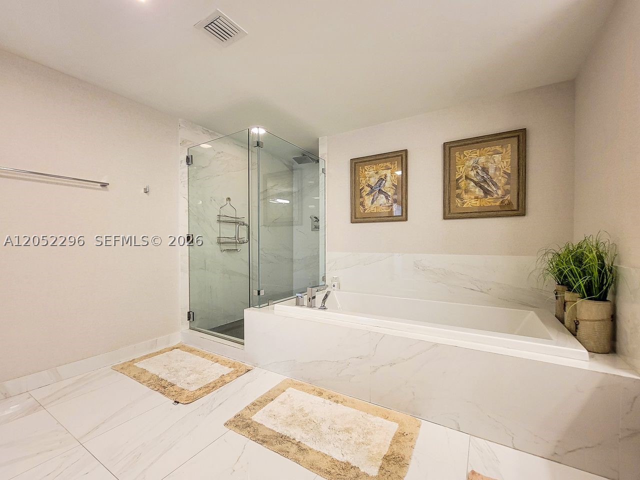 400 SUNNY ISLES CONDO WES - Residential
