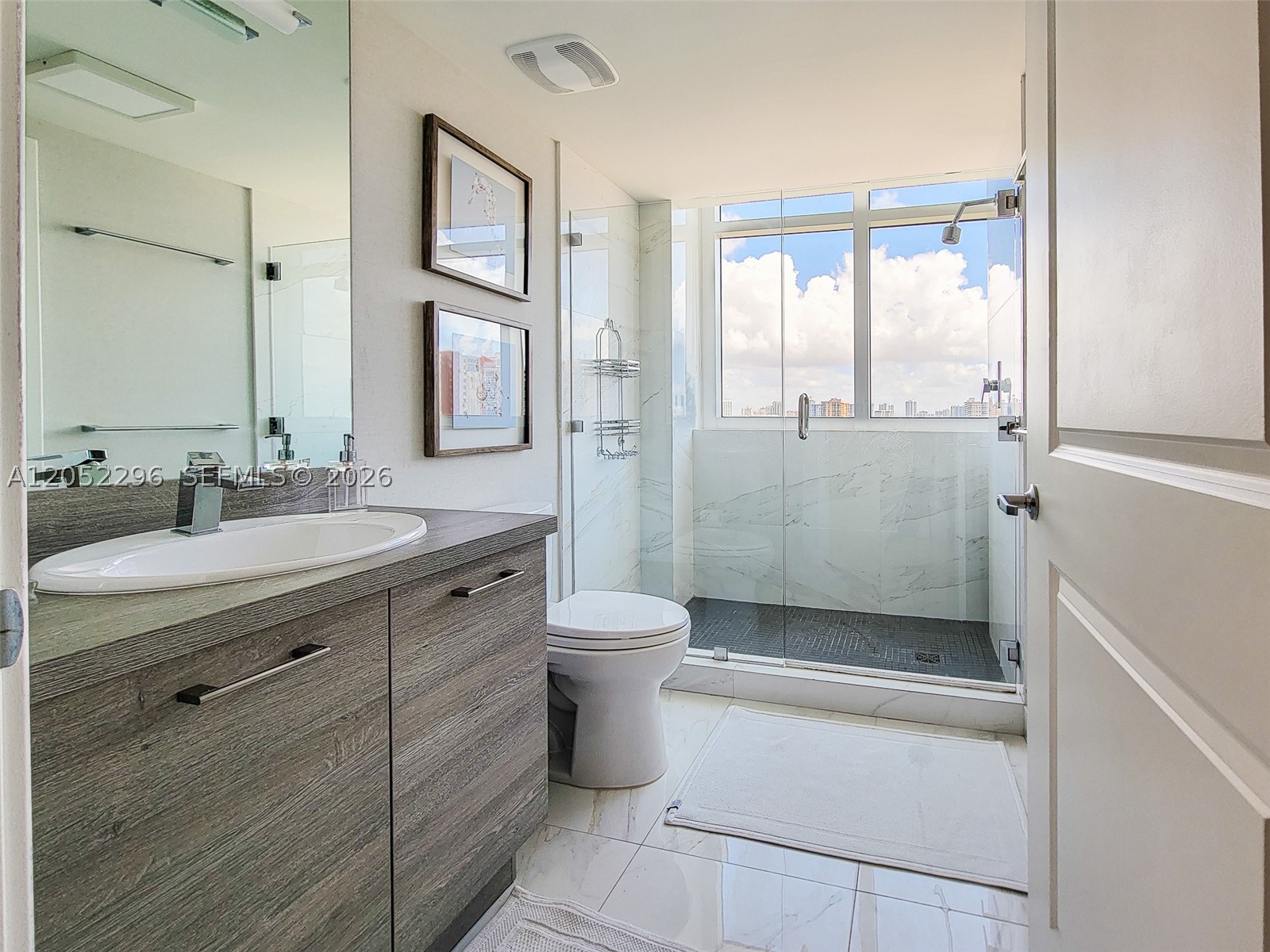 400 SUNNY ISLES CONDO WES - Residential