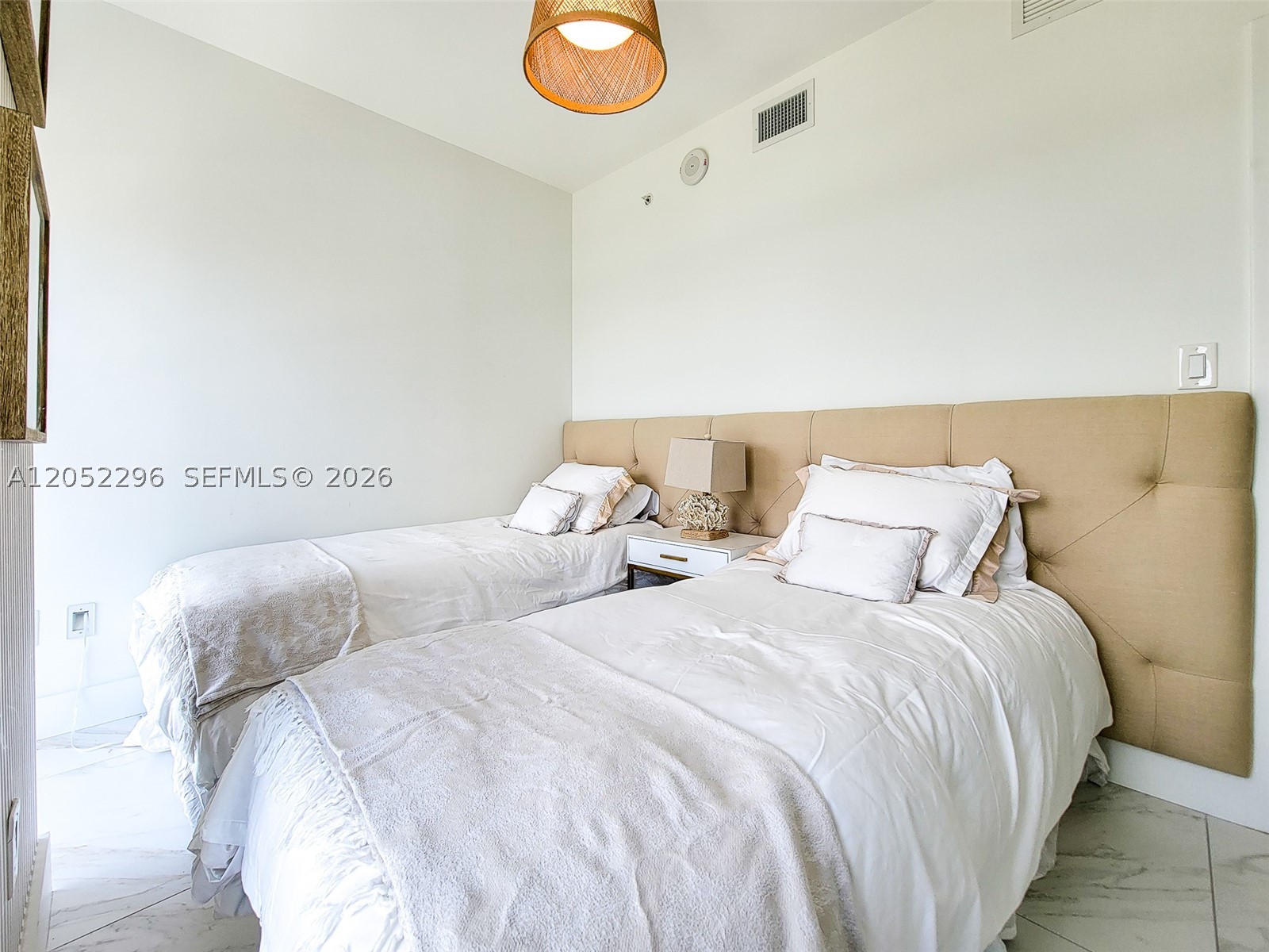 400 SUNNY ISLES CONDO WES - Residential